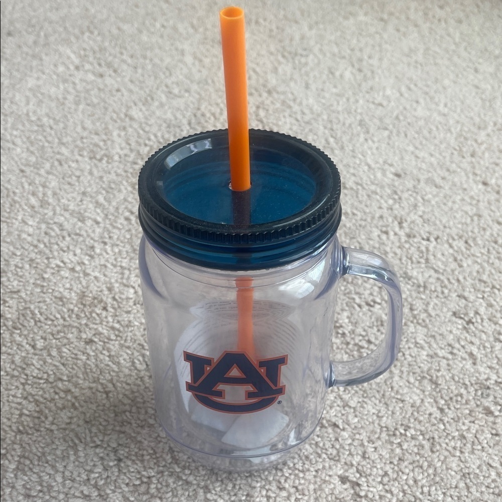 NWT Clear Auburn Mug with Orange Straw
